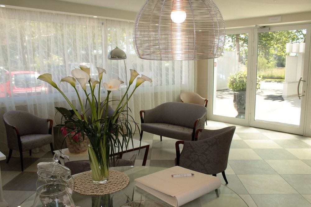 Nero D'avorio & Spa 4* Rimini