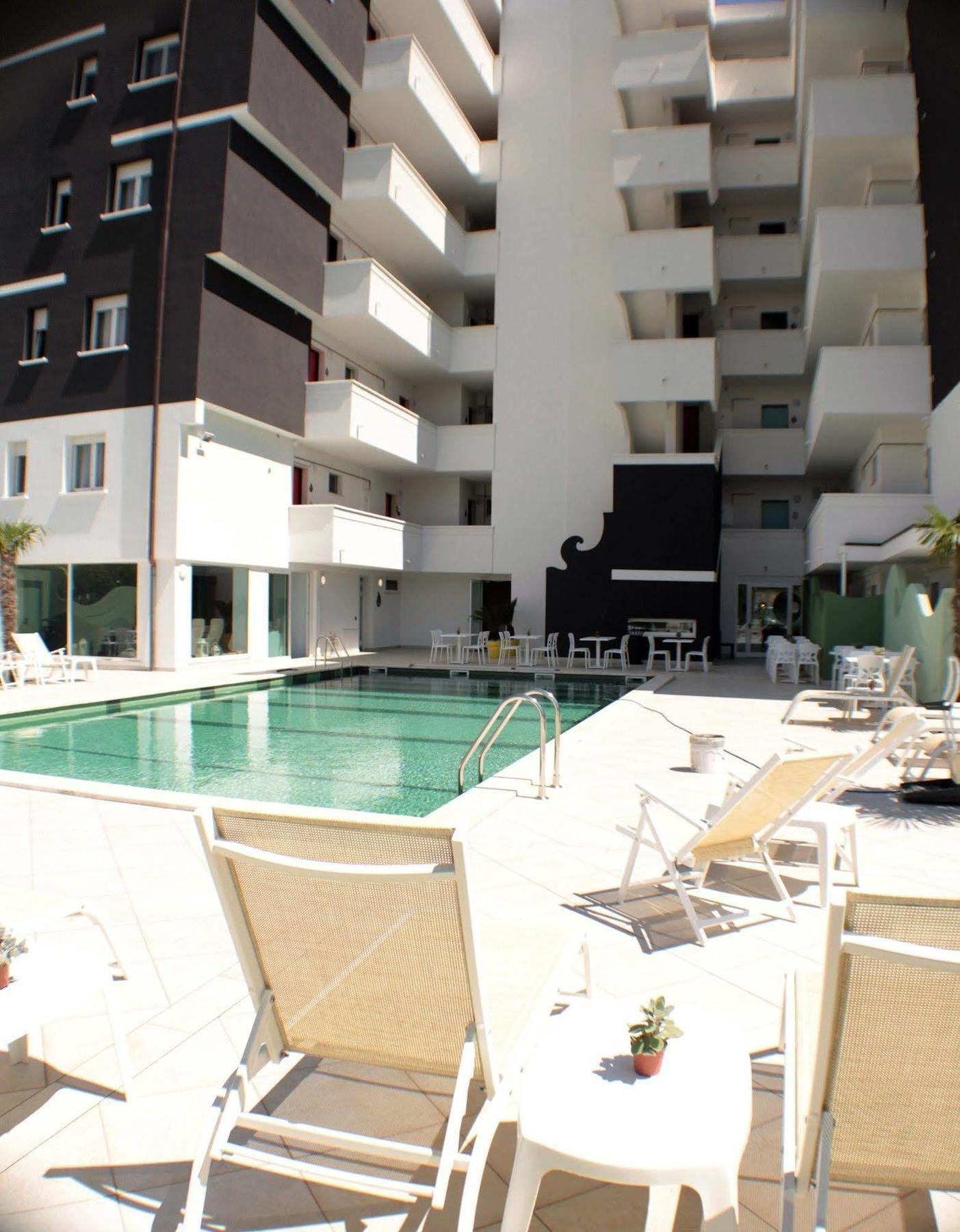 Nero D'avorio Aparthotel&spa Aparthotel 4*