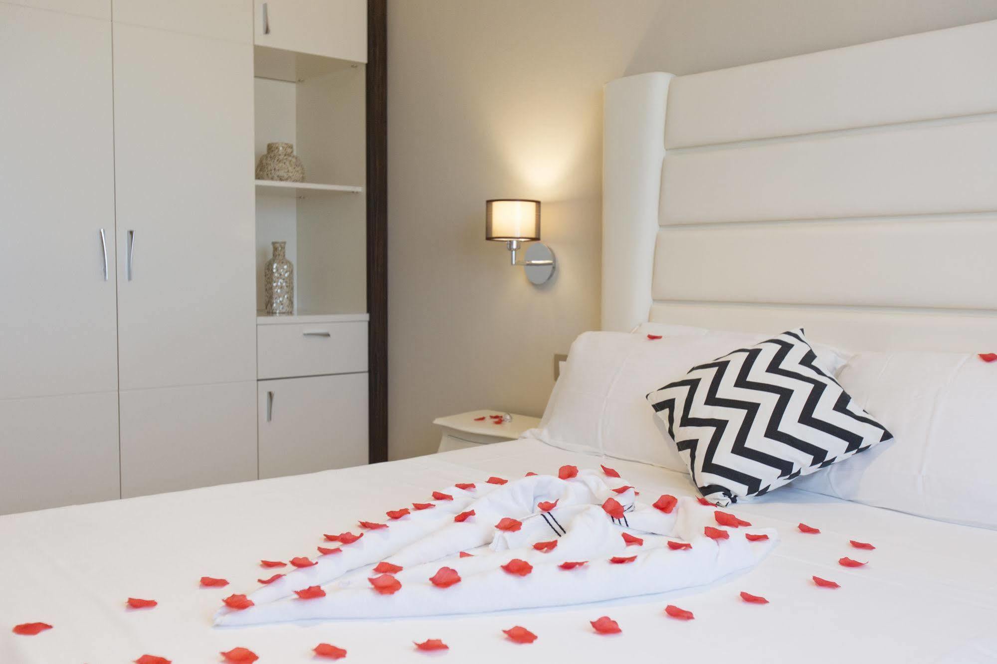 Nero D'avorio Aparthotel&spa 4* Rimini